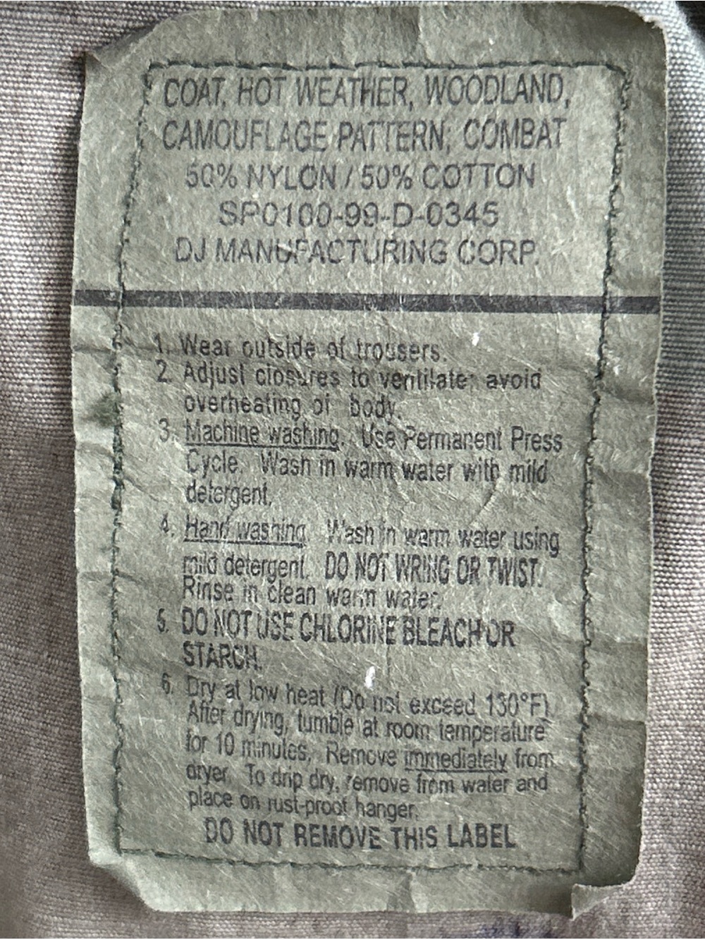 Vintage US Army Jacket Woodland Green Camo Combat Utility 2 Patches Size XS - Picture 10 of 11